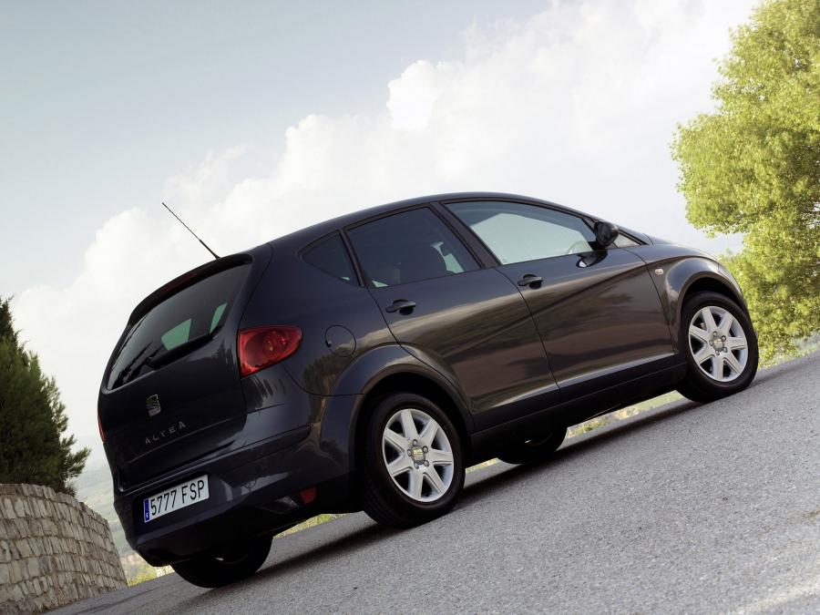  Seat Altea 2004 года  (фото 129 из 132)